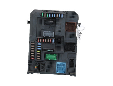 BSI - Calculateur Habitacle - Peugeot 308 II PH.1 - 9807054180 - F0-9094A