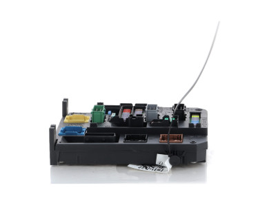 BSI - Body Control Module - Peugeot 308 II PH.1 - 9806687880 - N0-4197K