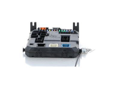 BSI - Body Control Module - Citroen C3 II PH.1 - 9674016980 - K0-2555B
