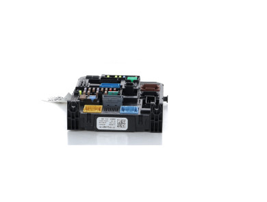 BSI - Body Control Module - Citroen C3 III PH.1 - 9819851180 - L0-7328P