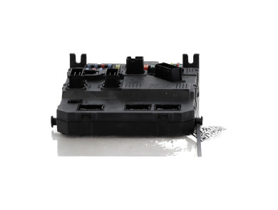 BSI - Body Control Module - Peugeot 206 + - 9657999780 - B0-6824N