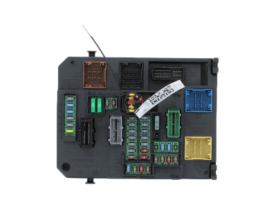 BSI - Body Control Module - Peugeot 308 II PH.1 - 9806687880 - U0-6323N