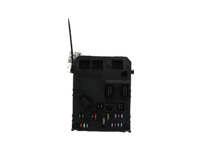 BSI - Body Control Module - Peugeot 206 + - 9657999780 - P0-4977R