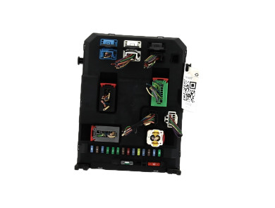 BSI - Calculateur Habitacle - Citroen C3 II PH.2 - 9666952280 - Z0-9135T