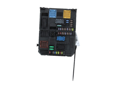BSI - Calculateur Habitacle - Peugeot 2008 II PH.1 - 9832881080 - G0-0955I