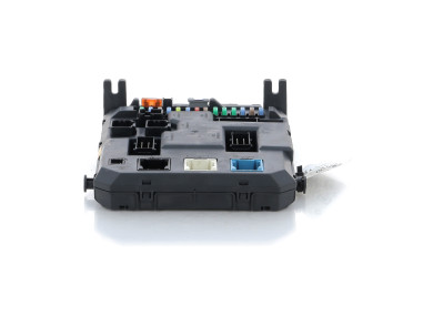 BSI - Body Control Module - Citroen C3 II PH.1 - 9666952080 - V0-5470K