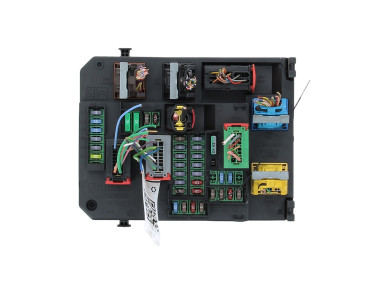 BSI - Body Control Module - Peugeot 308 II PH.1 - 9806687880 - Q1-0001J