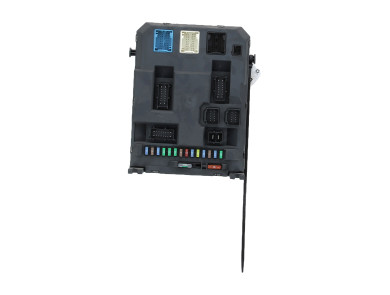 BSI - Body Control Module - Citroen C3 II PH.1 - 9674016980 - Z0-7497S