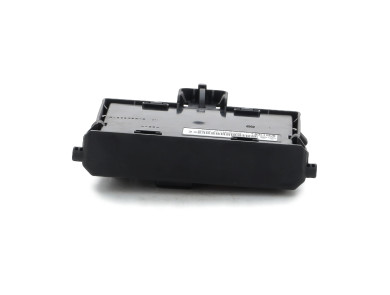 BSI - Body Control Module - Renault CLIO ESTATE III PH.1 - 8200652286 - L0-4113V