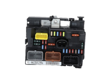 Boitier BSM - Citroen C3 II PH.1 - 9667199780 - Y1-6831P