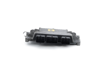 Engine calculator - Renault TWINGO II PH.1 - 8201076738 - B1-7812P
