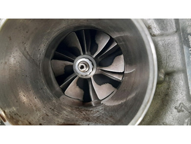 Engine type M9R832 - Nissan QASHQAI I PH.2 - U1-7037Z