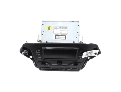 Poste multimédia - Ford MONDEO SW III PH.1 - 2005429 - T1-6305R
