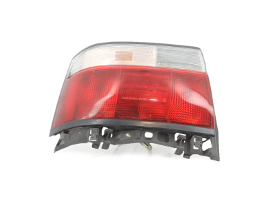 Left rear light used - Toyota COROLLA - 815601A691