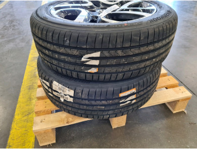 Lot de deux roues complètes - Renault CAPTUR I PH.1 - GPA-26-0048607 - X1-7608X