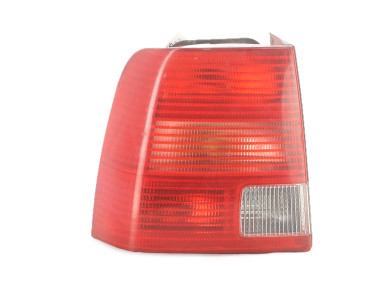 Left rear light used - Volkswagen PASSAT - 3B5945095J