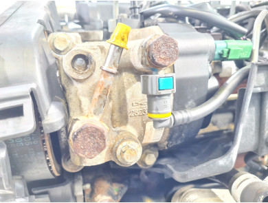 Engine type K9K400 - Nissan NV200 - F1-3881Y
