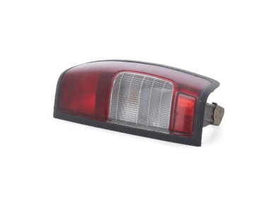 Feu arrière droit - Nissan NAVARA NP300 II - 26554-3S20A- V0-7828P