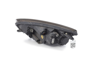 Right headlight - KIA PICANTO II PH.1 - 921021Y311 - V1-7679K