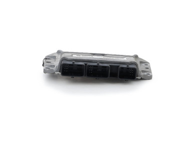 Calculateur moteur - Renault CLIO III PH.2 - 8200461733 - Y0-9533Z