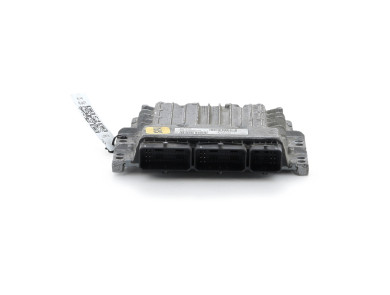 Calculateur moteur - Dacia DUSTER I PH.1 - 237101496R - R0-9407Y