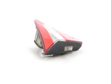 Left hatchback boot light used - KIA RIO - 924301W200