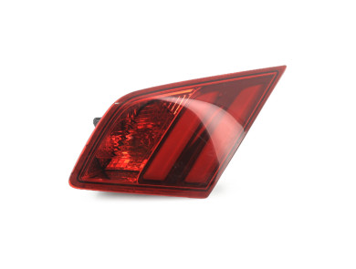 Right hatchback boot light - Peugeot 308 II PH.2 - 9677818280 - T1-3244L