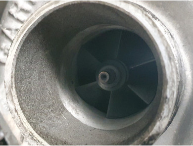 Engine type LJ46B - Jaguar X-TYPE PH.1 - V1-6510Y