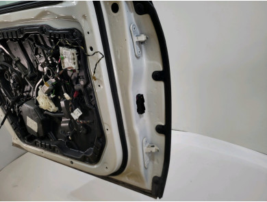 Porte avant gauche - Mercedes CLASSE GLE II - Blanc - 1677200500 - S1-4586H