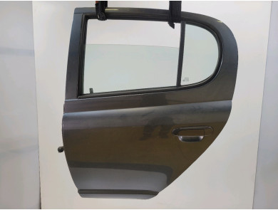 Rear left door used - Toyota YARIS - 670040D080