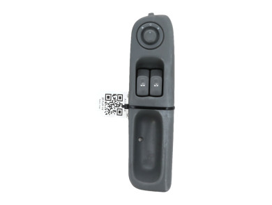 Platine de commande lève-vitre gauche - Renault TWINGO I PH.3 - 8200189832 - A1-6741E