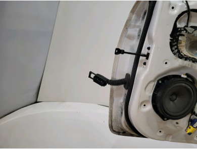 Right front door - Hyundai I20 II PH.1 - Blanc - 76004C8010 - P2-4702Z