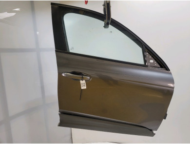 Right front door  used - Renault ARKANA - 801009153R