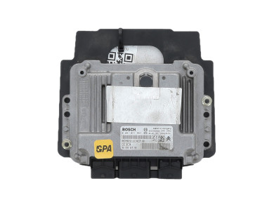 Calculateur moteur - Citroen C4 I PH.1 - 9655943580 - X1-8670U