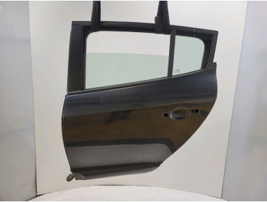 Rear left door used - Renault MEGANE - 821003885R