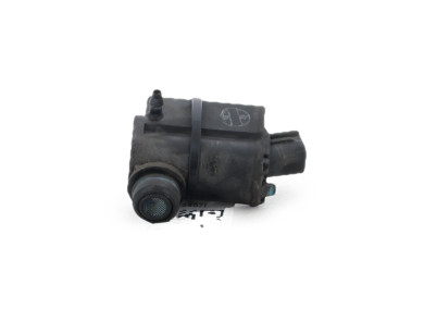 Washer fluid pump used - Hyundai SANTA FE - 985103E000