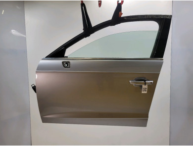 Left front door used - Audi A3 SPORTBACK - 8V4831051E