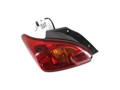Left rear light used - Mitsubishi SPACE STAR - 8330A781