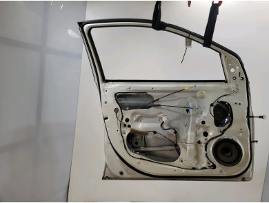 Left front door - Mitsubishi SPACE STAR III PH.1 - Blanc - 5700B683 - X1-8724H