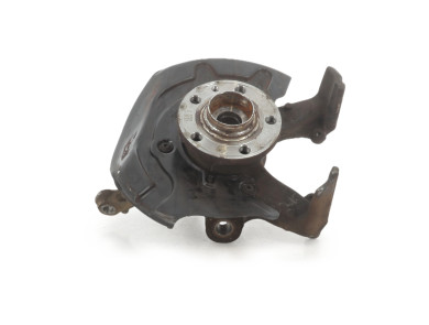 Right steering knuckle used - Audi A1 - 2Q0407256 AC