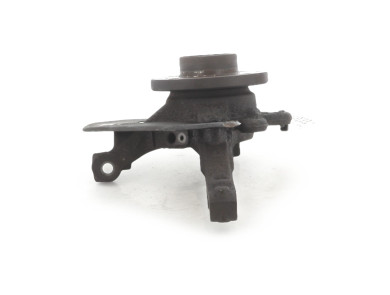 Left steering knuckle - Renault TWINGO II PH.1 - 8200663590 - Q0-3211H