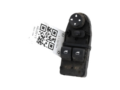 Left window-lift switch panel used - BMW SERIE 1 - 61319216520