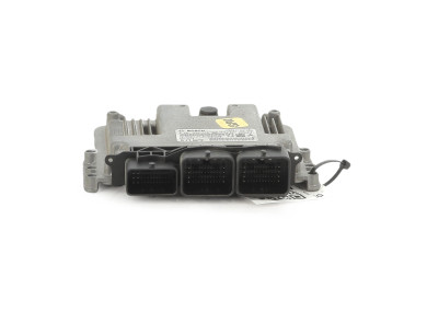 Engine calculator - Peugeot 2008 I PH.1 - 9807885980 - Y1-1740Y
