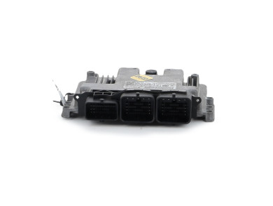 Calculateur moteur - Peugeot 208 I PH.1 - 9807886180 - E1-1989I