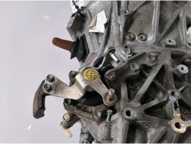 Boîte de vitesses type 3030064120 - Toyota VERSO PH.2 - L1-5959F