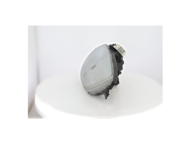 Left headlight used - Toyota YARIS - 811700D120