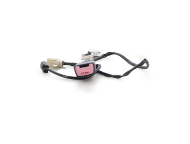 Attache ceinture sécurité avant gauche occasion - Toyota RAV4 - 7324042050B0