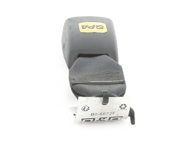Attache ceinture sécurité arrière gauche - Toyota YARIS II PH.1 - 733400D010C0 - B0-6672F