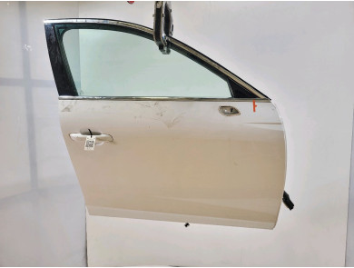 Right front door  used - Audi A4 - 8W0831052B