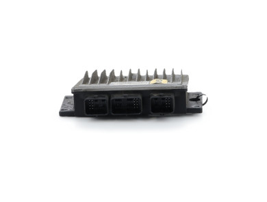 Engine calculator - Dacia SANDERO I - 8201002106 - E0-8720H